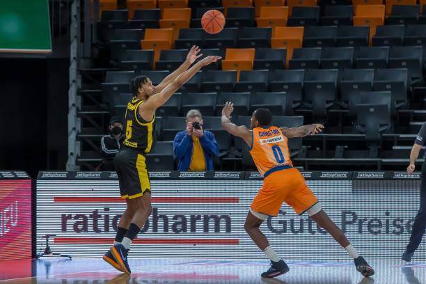 替补登场的 替补登场的