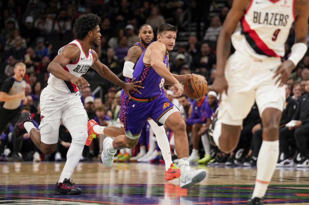 据现场镜头 据现场镜头