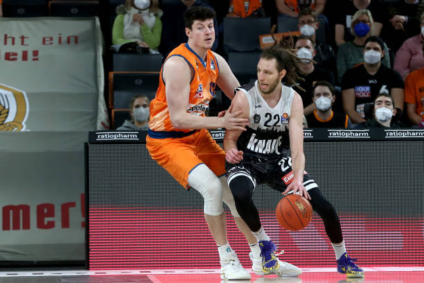 法上的多样 法上的多样